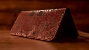 Grand_epedition_silhoutte_leather_wallet