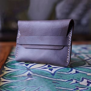 Regal_clasp_compact_leather_wallet